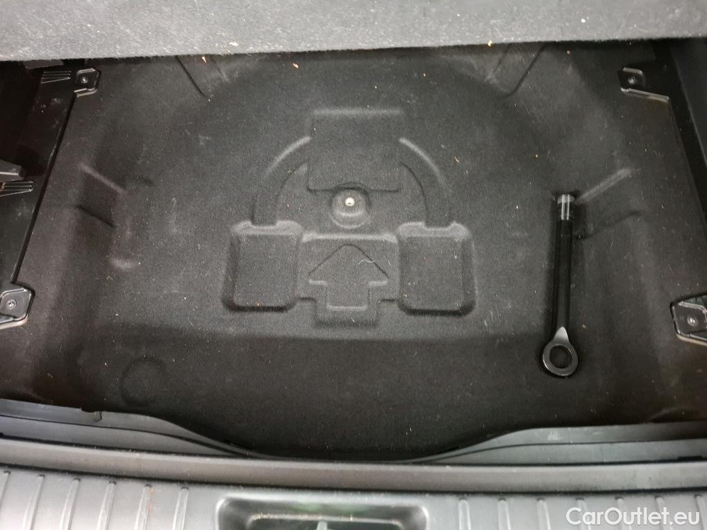  Hyundai  Konna Kona Intuitive Hybrid 2WD 1.6 T-GDI 140CV BVA6 E6d #3