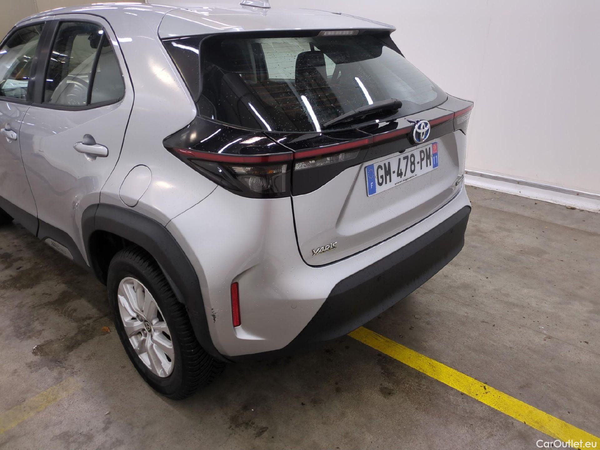  Toyota  Yaris Cross TOYOTA  Hybride / 2021 / 5P / SUV 1.5 HYBRID 116H DYNAMIC BUSINESS BEYOND #13