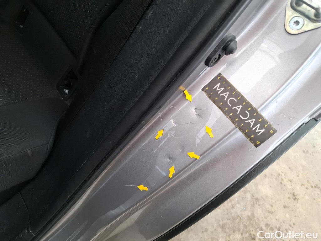  Toyota  C-HR TOYOTA  5p Berline 1.8 HYBRIDE 122 GRAPHIC #8