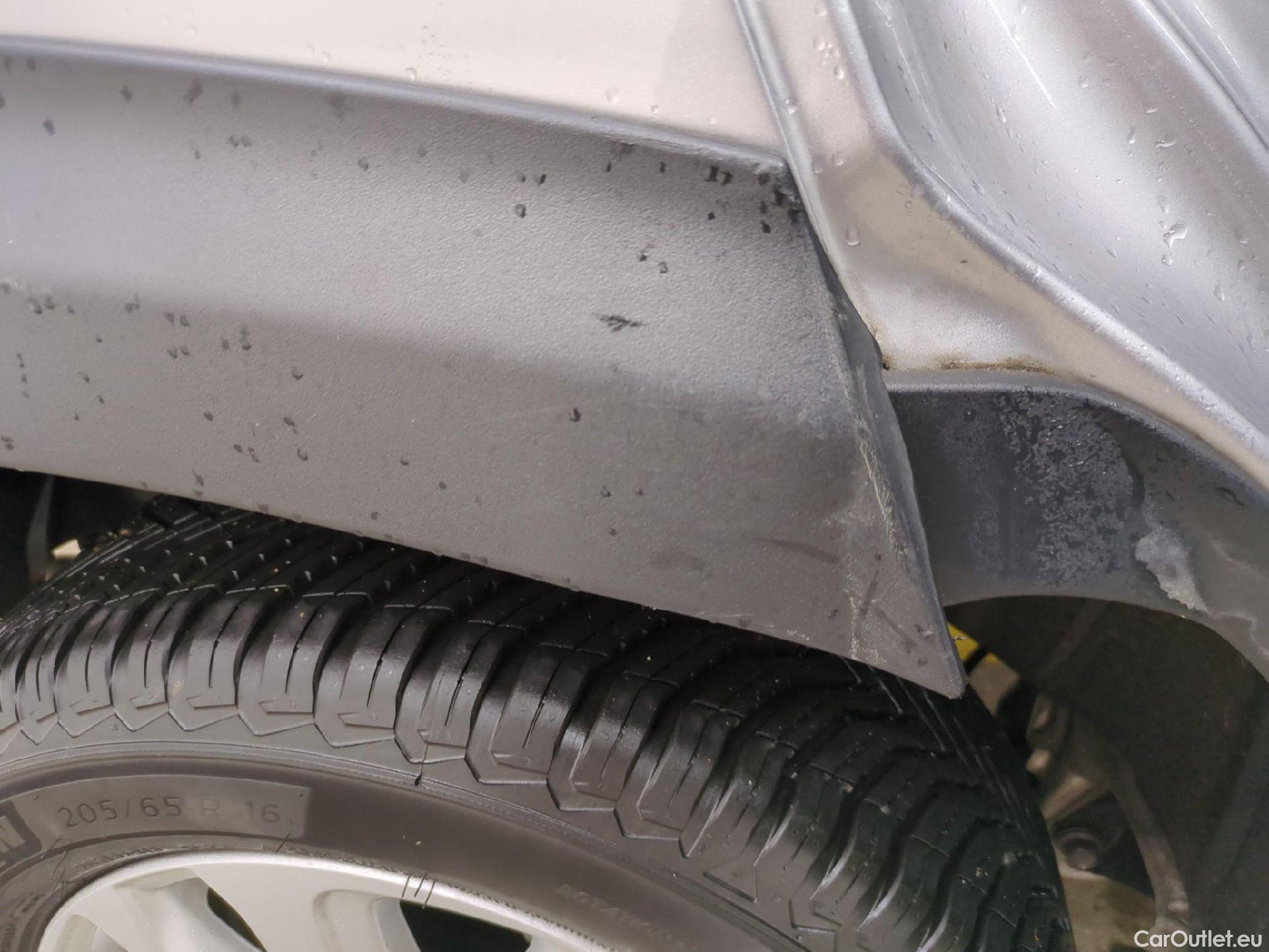  Toyota  Yaris Cross TOYOTA  Hybride / 2021 / 5P / SUV 1.5 HYBRID 116H DYNAMIC BUSINESS BEYOND #17