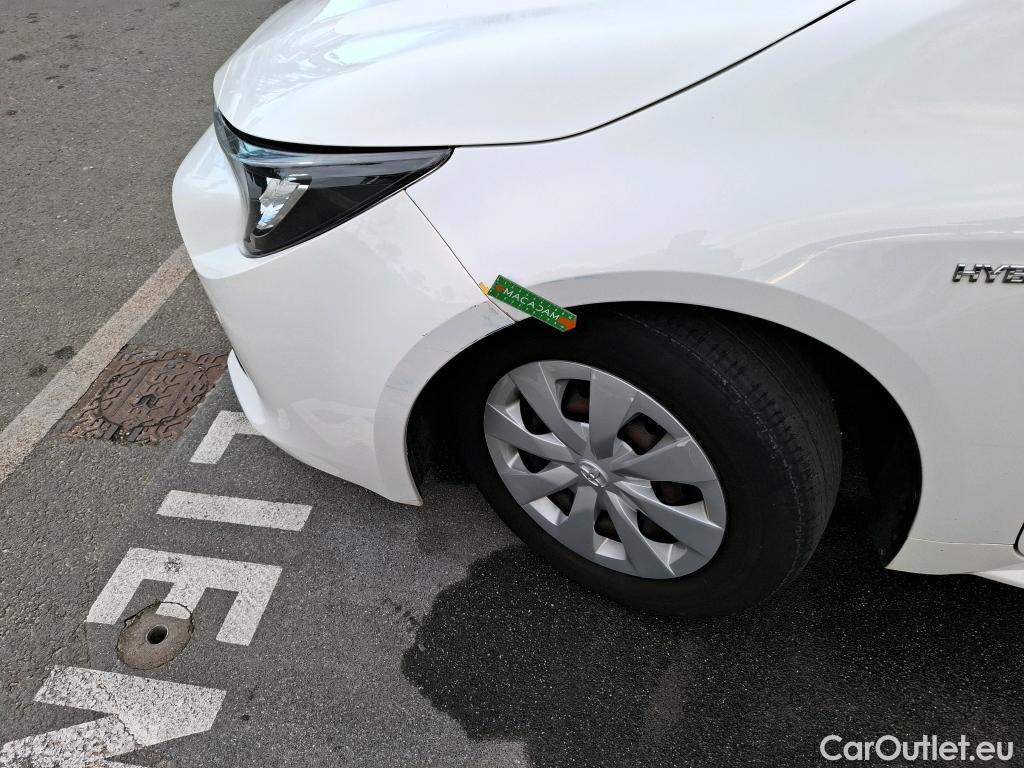  Toyota  Corolla TOYOTA  Touring Sports / 2018 / 5P / Break Hybride 122h Active #13