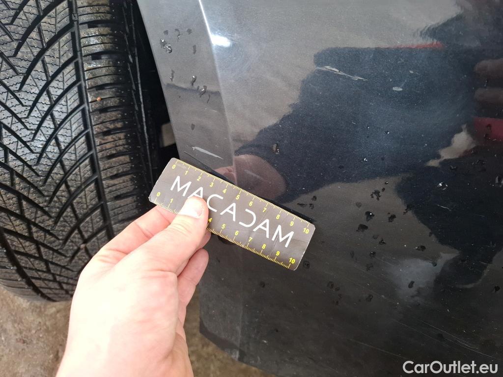  Toyota  Corolla TOYOTA  / 2018 / 5P / Berline Hybride 184h Dynamic Business Stage Acad #3