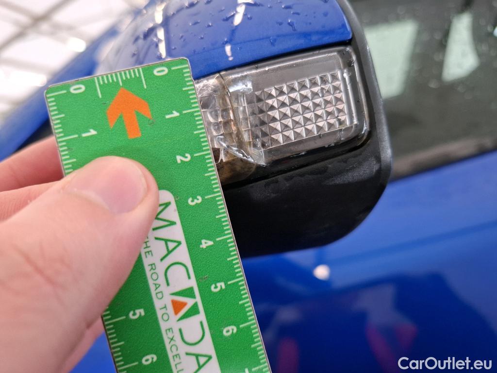  Toyota  C-HR TOYOTA  / 2016 / 5P / SUV 2.0 HYBRIDE 184 DYNAMIC BUSINESS #7