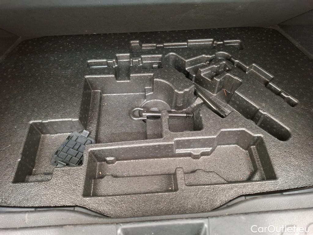  Toyota  C-HR TOYOTA  5p Berline 1.8 HYBRIDE 122 GRAPHIC #34