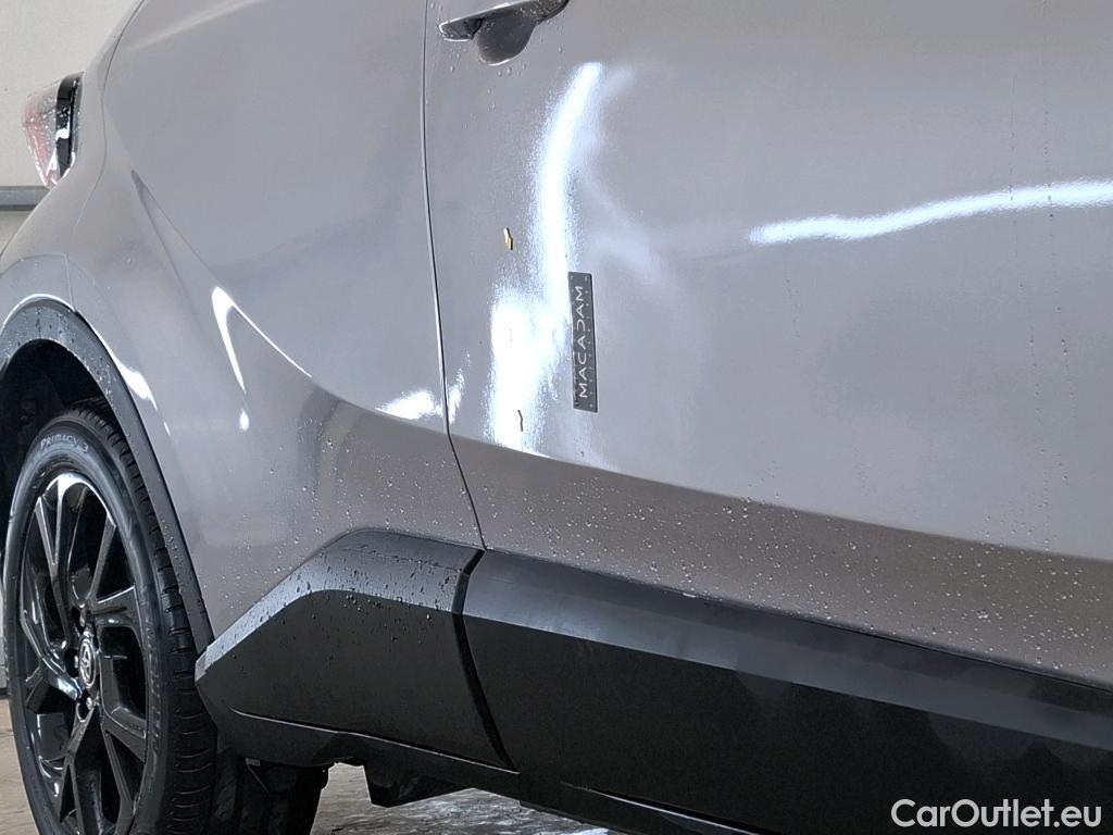  Toyota  C-HR TOYOTA  5p Berline 1.8 HYBRIDE 122 GRAPHIC #7