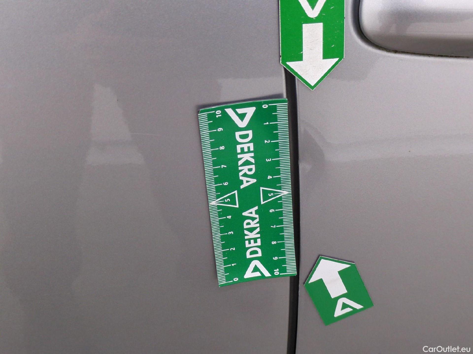  Toyota  Yaris Cross TOYOTA  Hybride / 2021 / 5P / SUV 1.5 HYBRID 116H DYNAMIC BUSINESS BEYOND #27