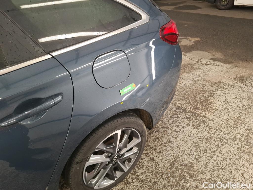  Hyundai  i30 HYUNDAI  Sport Wagon  2020  5P Break 10 TGDI 120 MHEV IMT CREATIVE SW #1