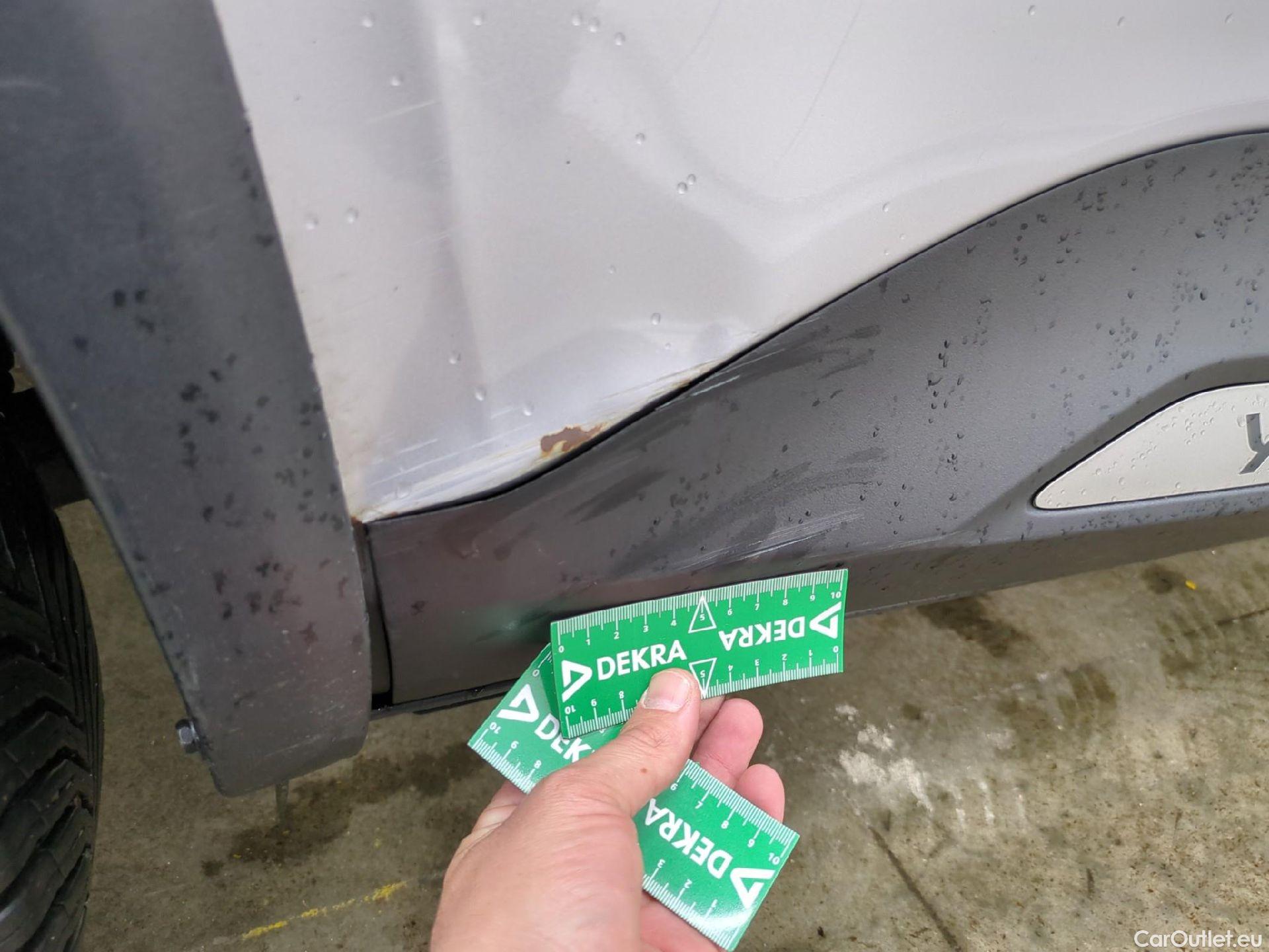  Toyota  Yaris Cross TOYOTA  Hybride / 2021 / 5P / SUV 1.5 HYBRID 116H DYNAMIC BUSINESS BEYOND #30