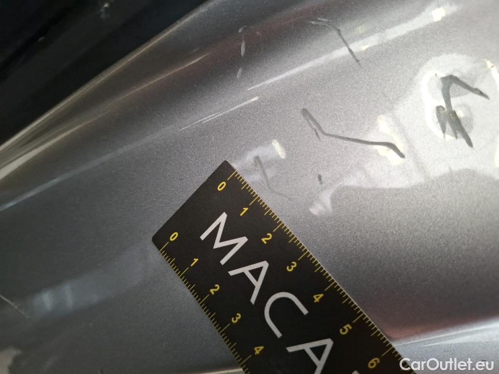  Toyota  C-HR TOYOTA  5p Berline 1.8 HYBRIDE 122 GRAPHIC #15