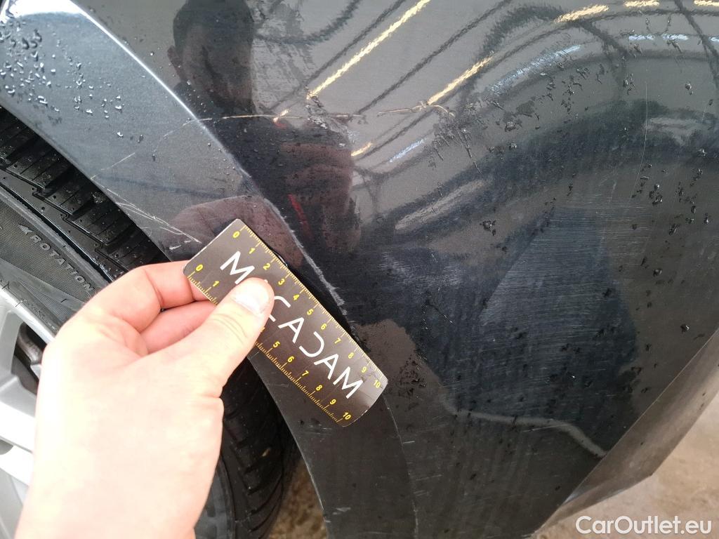  Toyota  Corolla TOYOTA  / 2018 / 5P / Berline Hybride 184h Dynamic Business Stage Acad #17