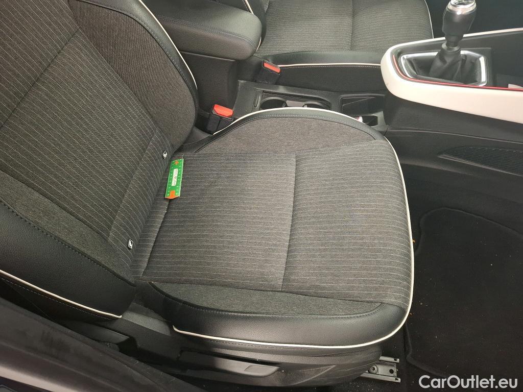  Renault  Clio  V Intens 1.0 TCe 90CV BVM6 E6d #17