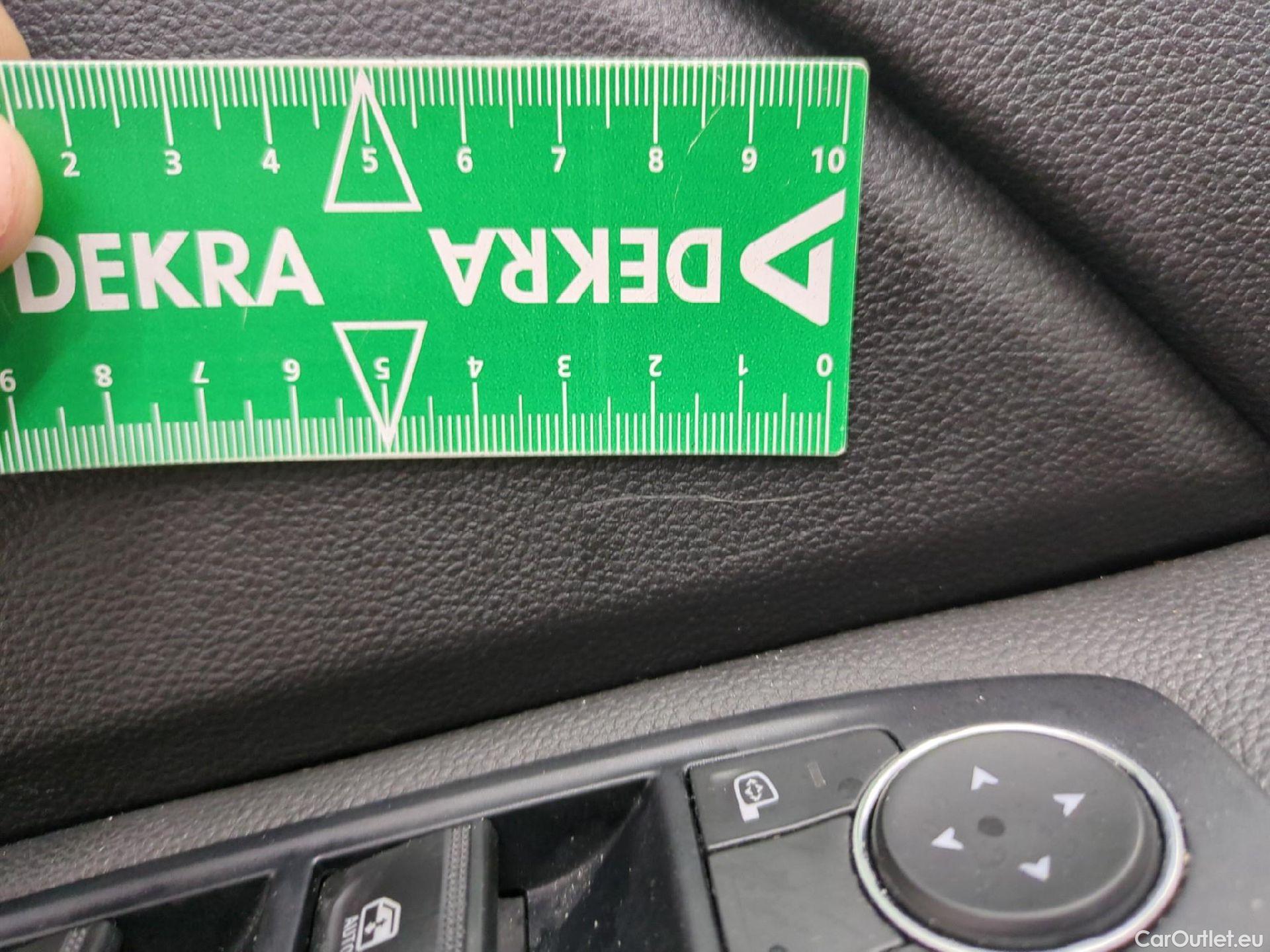  Renault  Clio  V Evolution 1.0 SCe 65CV BVM5 E6d #24