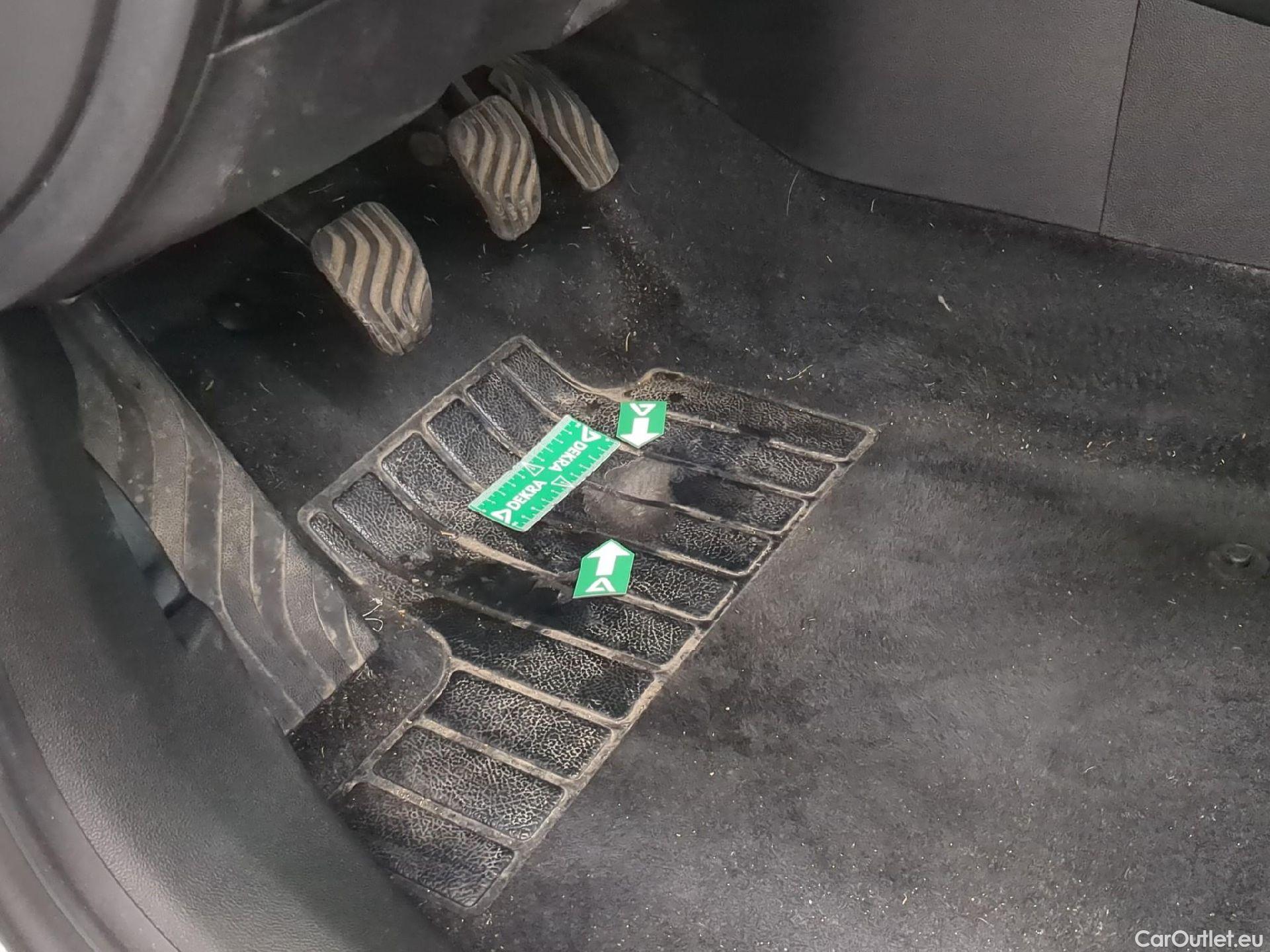  Renault  Megane  IV Grandtour Zen 1.5 dCi 95CV BVM6 E6dT #5