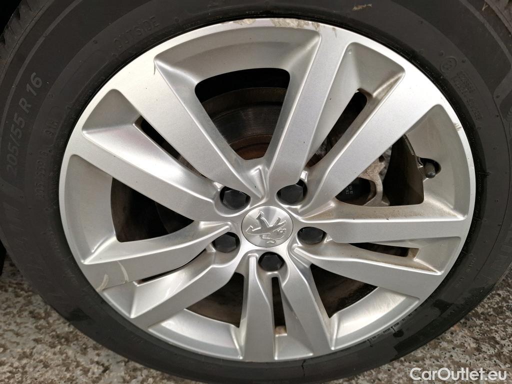  Peugeot  308  Active Business 1.2 PureTech 110CV BVM6 E6d #12