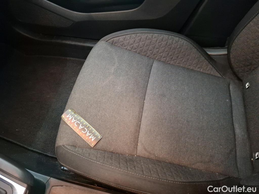  Renault  Clio  V Business 1.6 E-TECH Hybrid 140CV BVA6 E6d #21