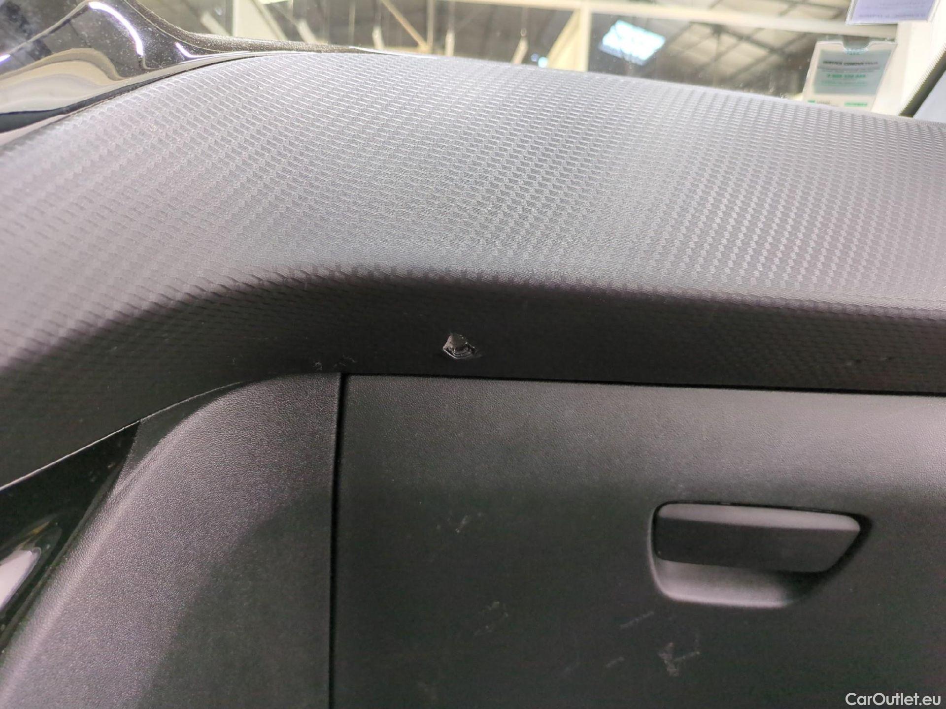  Peugeot  208  Allure Business 1.2 PureTech 110CV BVM6 E6dT #3