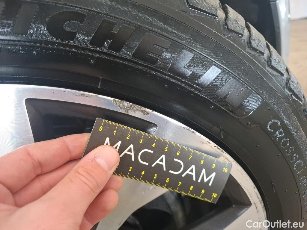  Renault  Megane  IV Berline 5 ptes. Techno 1.5 dCi 115CV BVA7 E6d #25