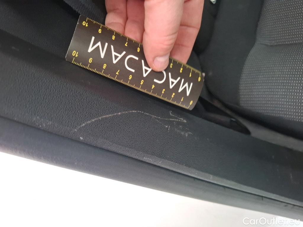  Citroen  C3  Feel Pack 1.2 PureTech 110CV BVM6 E6d #28