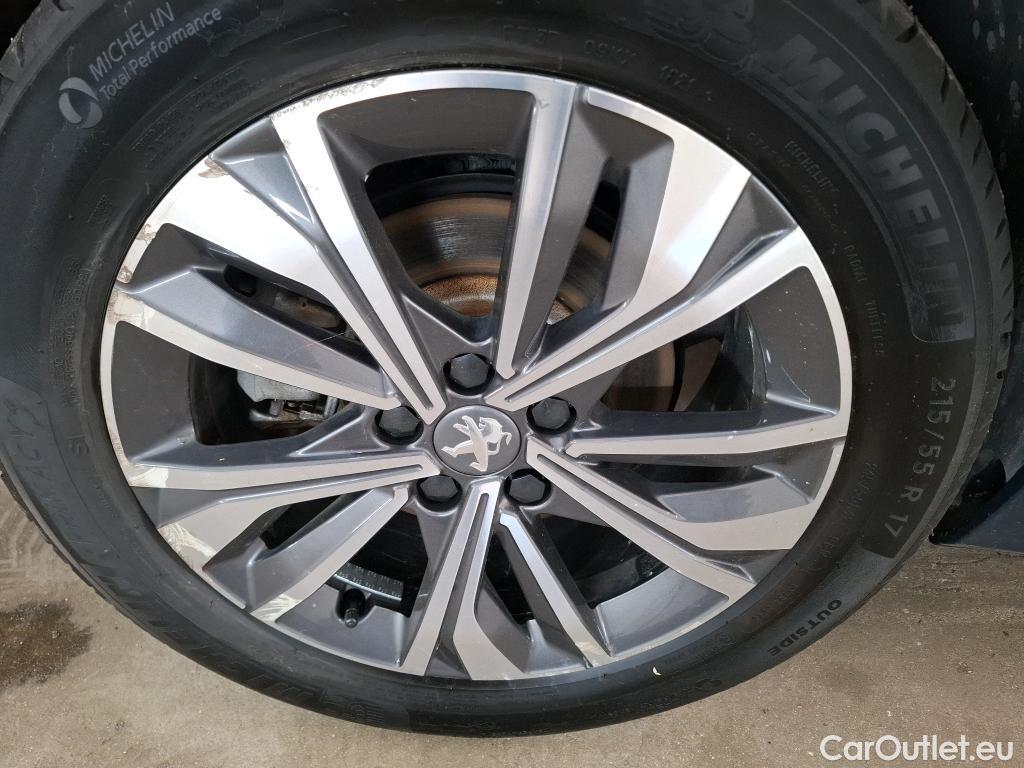  Peugeot  508 PEUGEOT  SW / 2018 / 5P / Break HYBRID 225 E-EAT8 Allure Pack #8