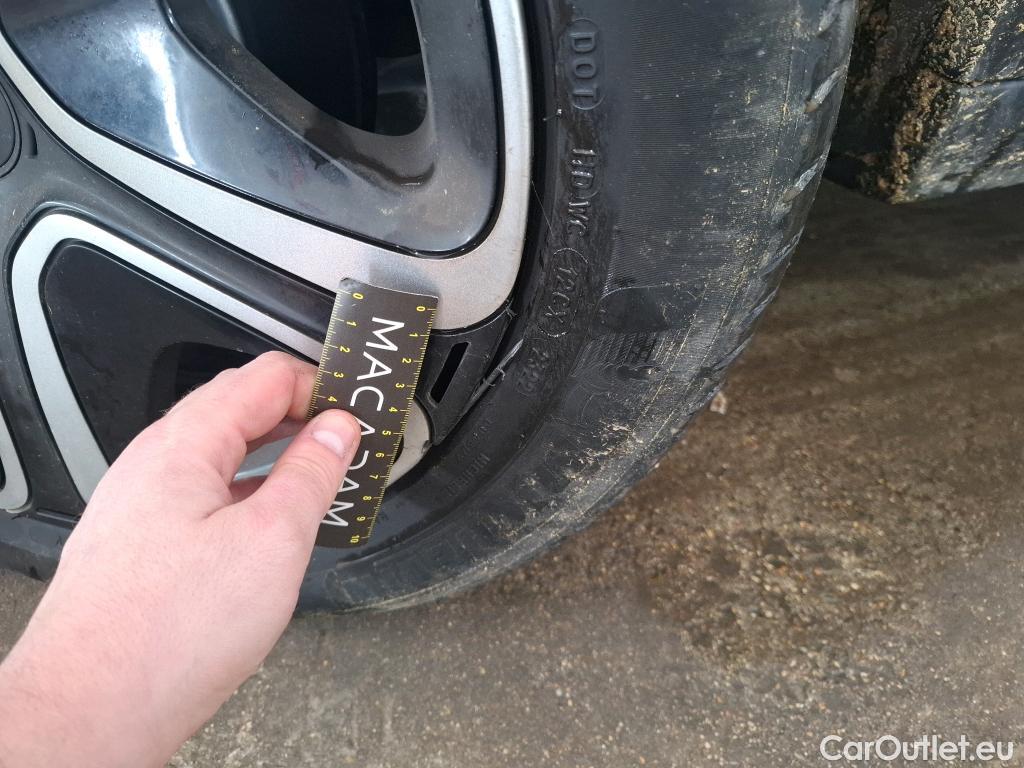  Citroen  C3  Feel Pack 1.2 PureTech 110CV BVM6 E6d #38