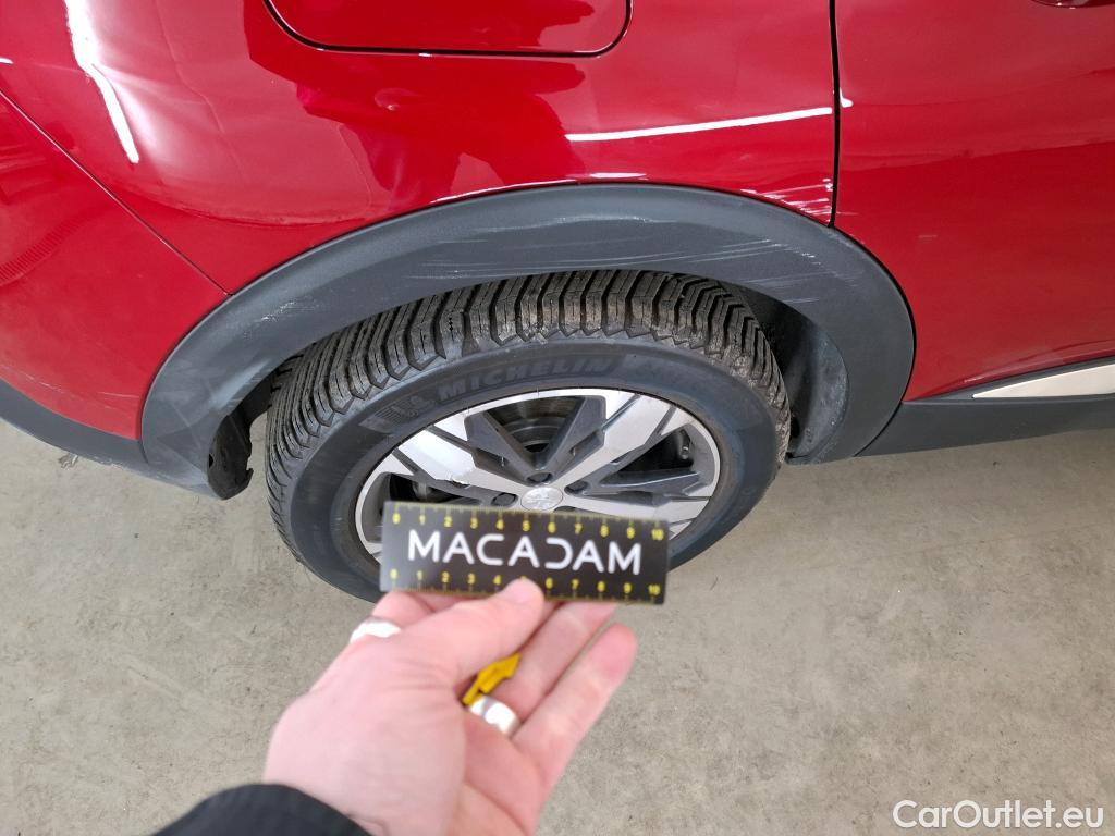  Peugeot  3008  GT 1.2 PureTech 130CV BVA8 E6d #47