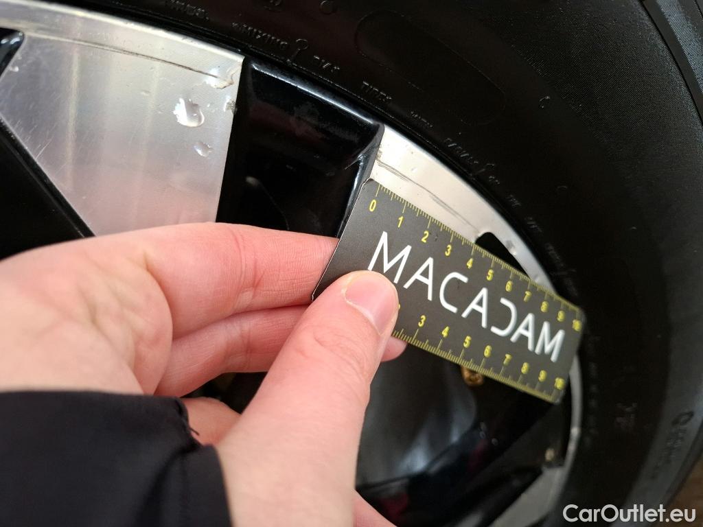  Peugeot  2008  Allure 1.2 PureTech 100CV BVM6 E6d #9