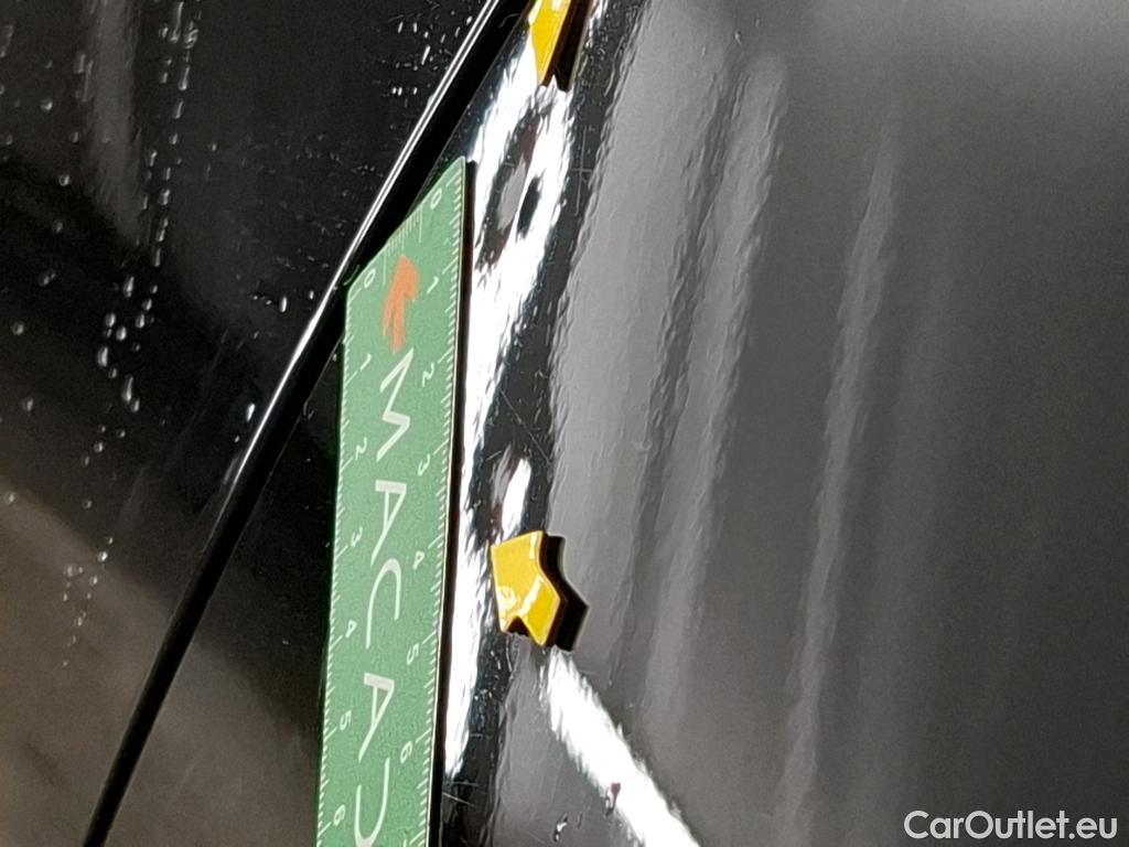  Mercedes  CLA-Klasse MERCEDES-BENZ CLA Shooting Brake / 2019 / 5P / Break CLA 200 d Business Line BA8 #14