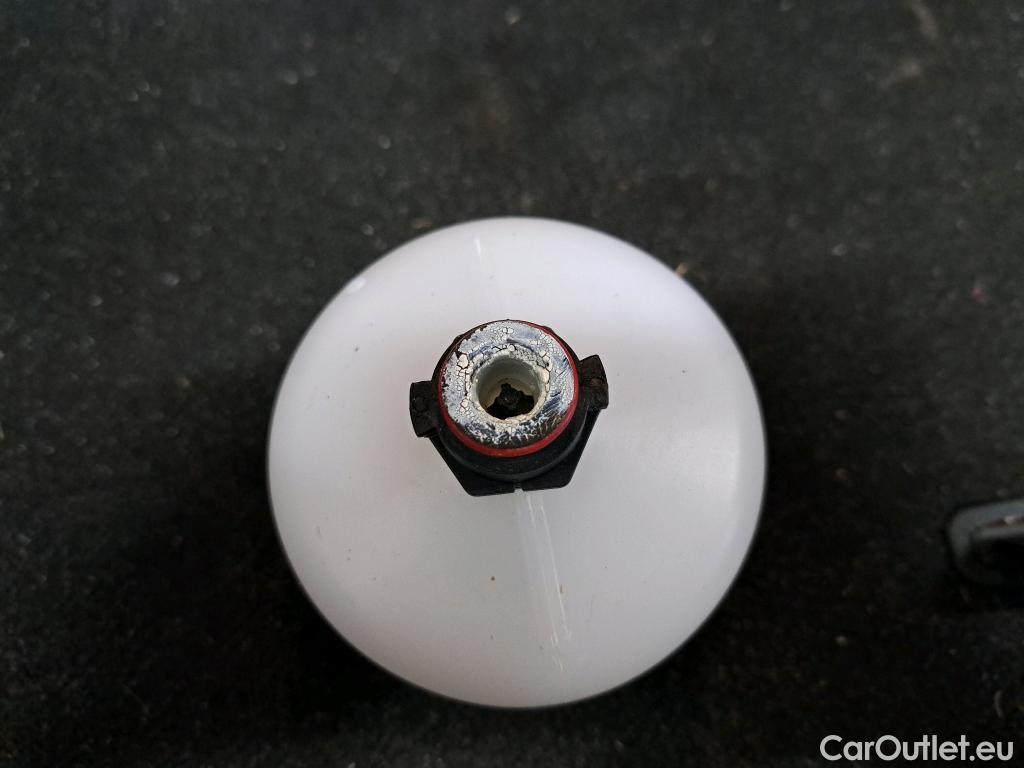  Citroen  C4 CITROEN  X / 2022 / 4P / Berline PureTech 130 S&S EAT8 Shine #19