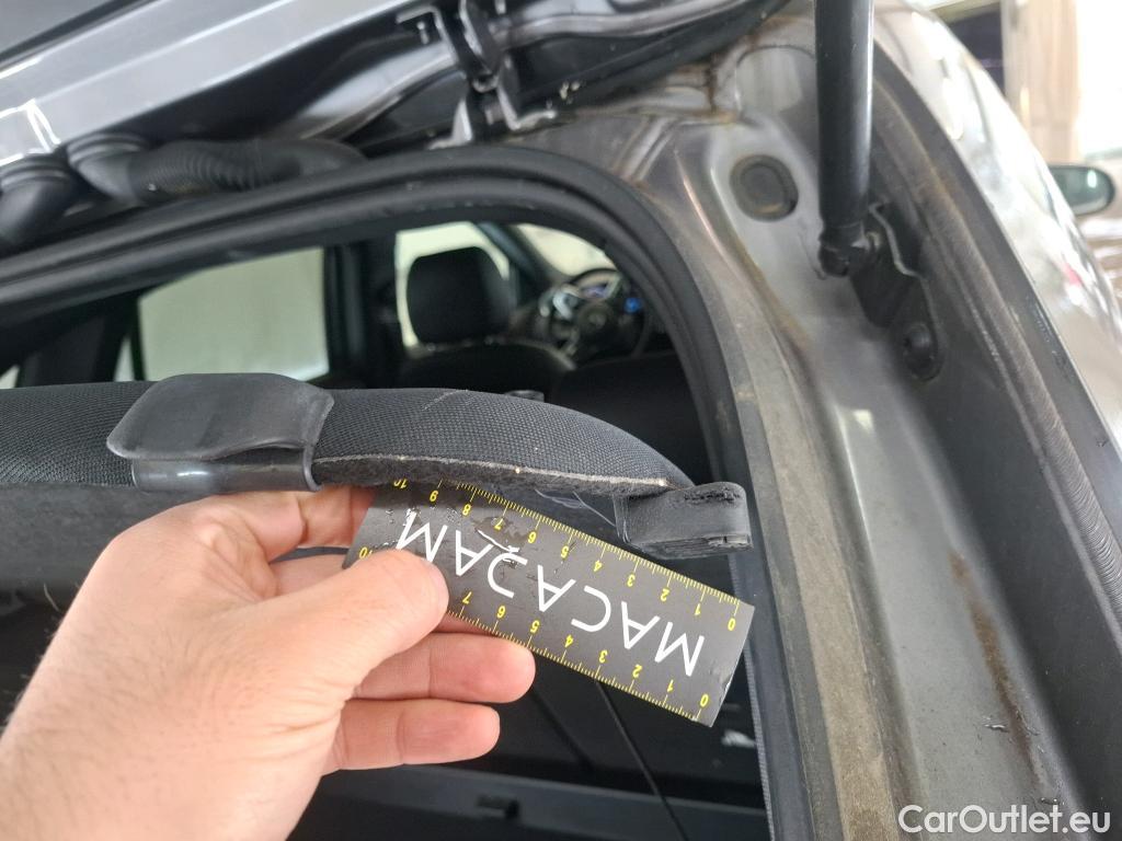  Mercedes  GLA MERCEDES-BENZ  / 2020 / 5P / SUV 1.3  200 BUSINESS LINE DCT #3