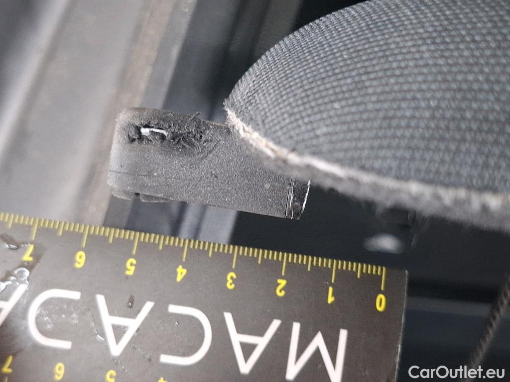  Mercedes  GLA MERCEDES-BENZ  / 2020 / 5P / SUV 1.3  200 BUSINESS LINE DCT #2