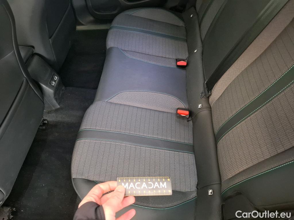  Peugeot  2008  Allure 1.2 PureTech 100CV BVM6 E6d #26