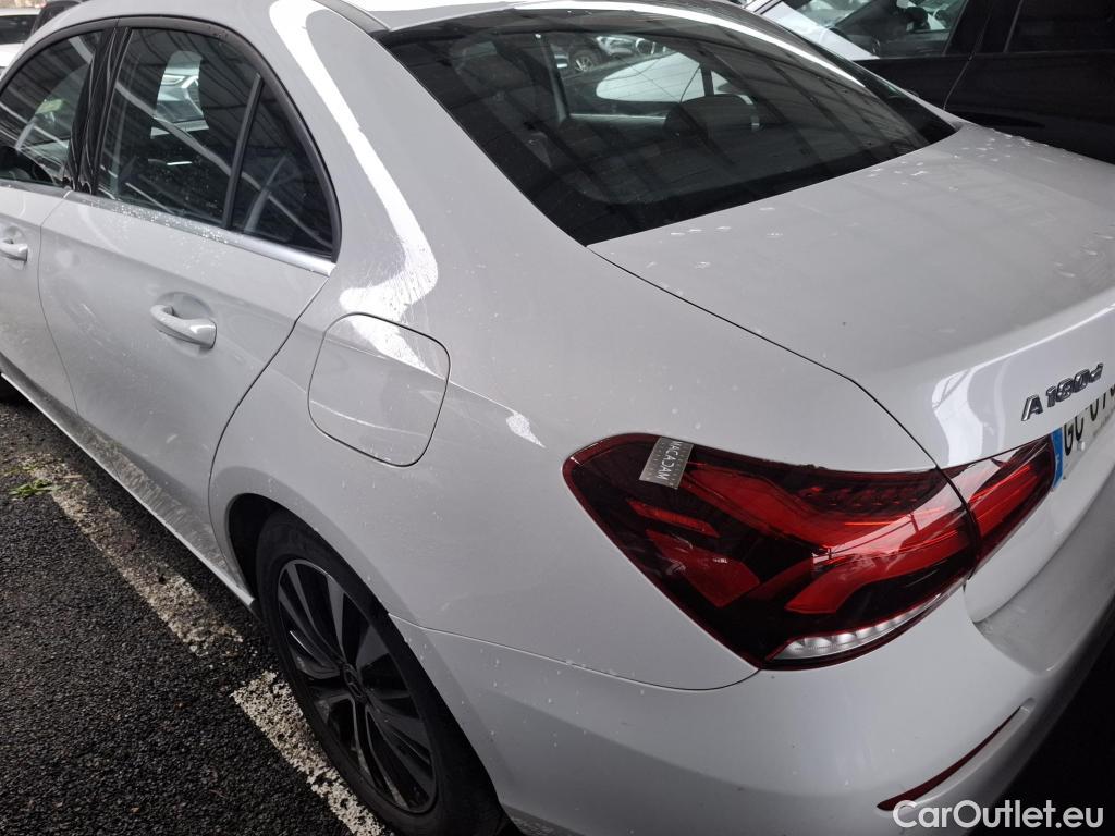  Mercedes  A-Klasse MERCEDES-BENZ Classe A Berline / 2018 / 4P / Berline A 180 d Style Line #6