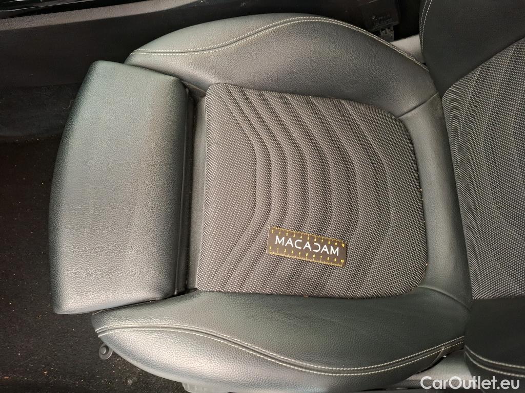  Mercedes  A-Klasse MERCEDES-BENZ Classe A Berline / 2018 / 4P / Berline A 180 d Style Line #27