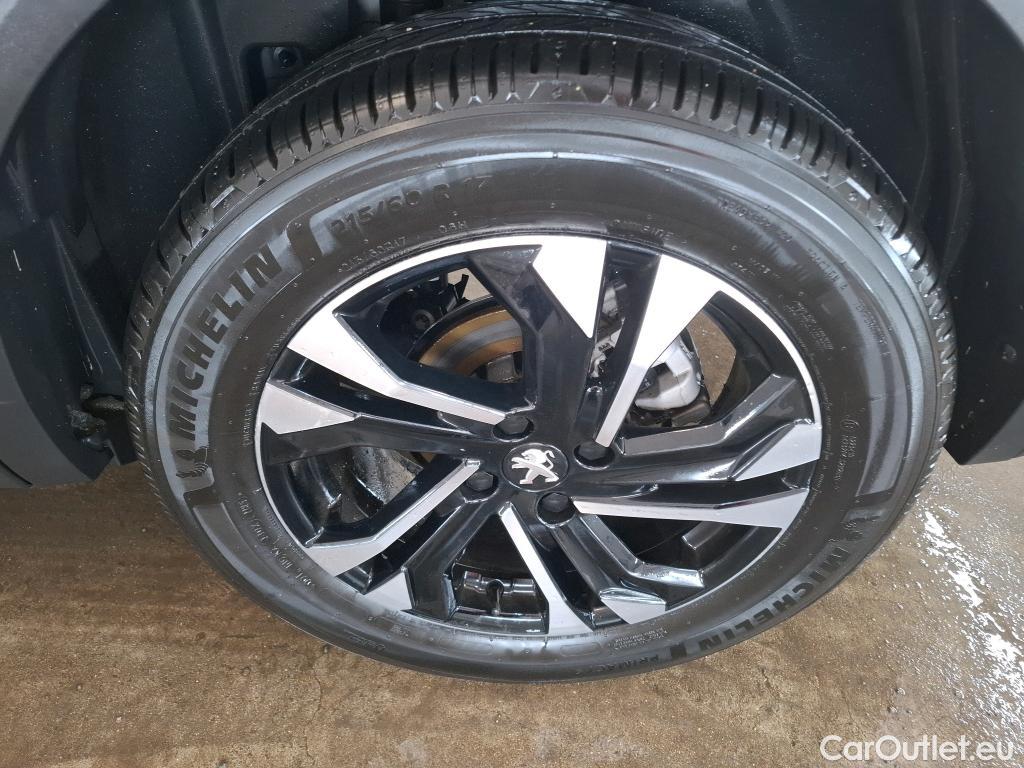  Peugeot  2008  Allure 1.2 PureTech 100CV BVM6 E6d #14