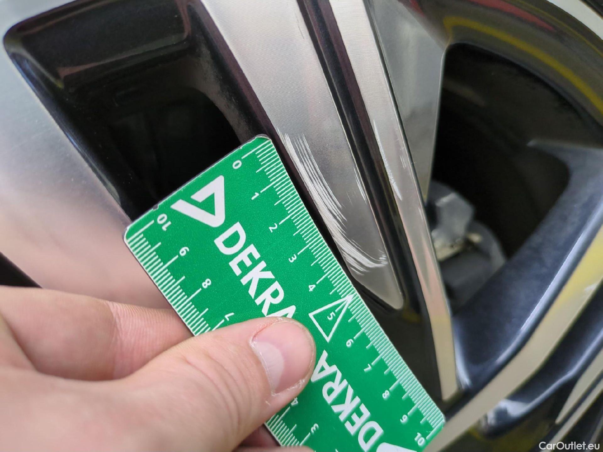  Peugeot  208  Style 1.2 PureTech 75CV BVM5 E6d #8