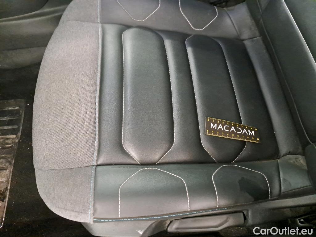  Citroen  C4 CITROEN  X / 2022 / 4P / Berline PureTech 130 S&S EAT8 Shine #23