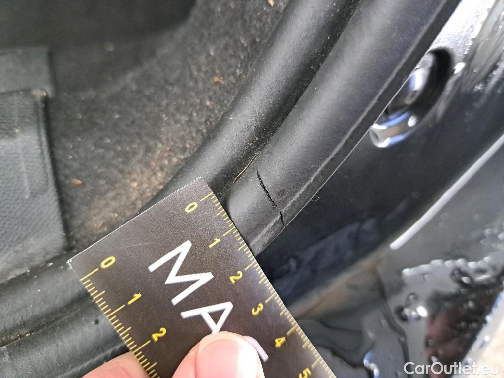  Citroen  C4 CITROEN  X / 2022 / 4P / Berline PureTech 130 S&S EAT8 Shine #10