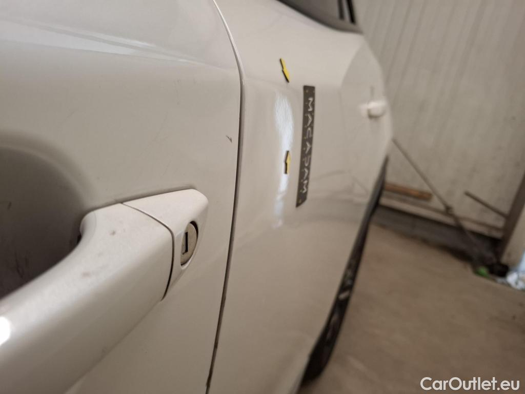  Peugeot  2008  Allure 1.2 PureTech 100CV BVM6 E6d #19