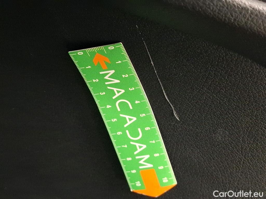  Mercedes  CLA-Klasse MERCEDES-BENZ CLA Shooting Brake / 2019 / 5P / Break CLA 200 d Business Line BA8 #8