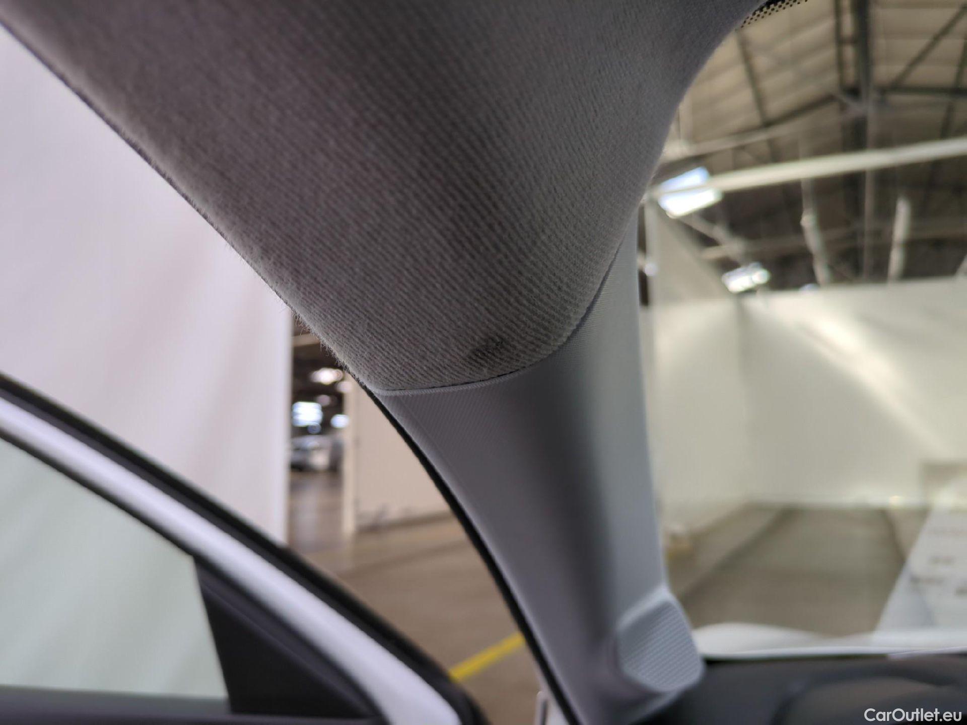  Peugeot  208  Style 1.2 PureTech 75CV BVM5 E6d #1