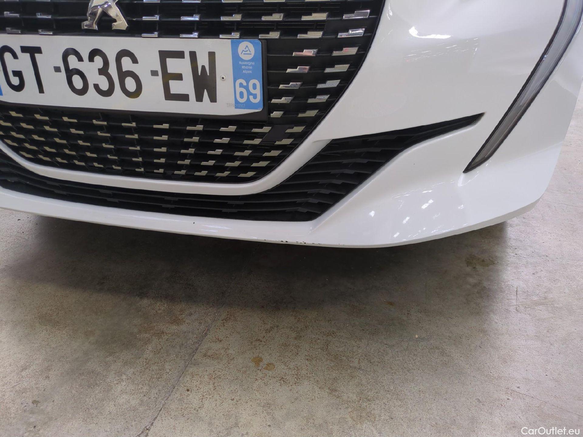  Peugeot  208  Style 1.2 PureTech 75CV BVM5 E6d #19