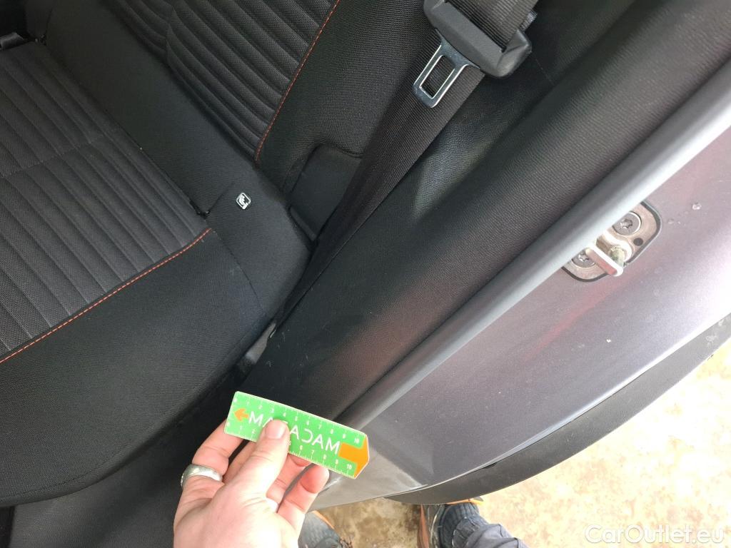  Peugeot  2008  Active Business 1.2 PureTech 130CV BVA8 E6d #10