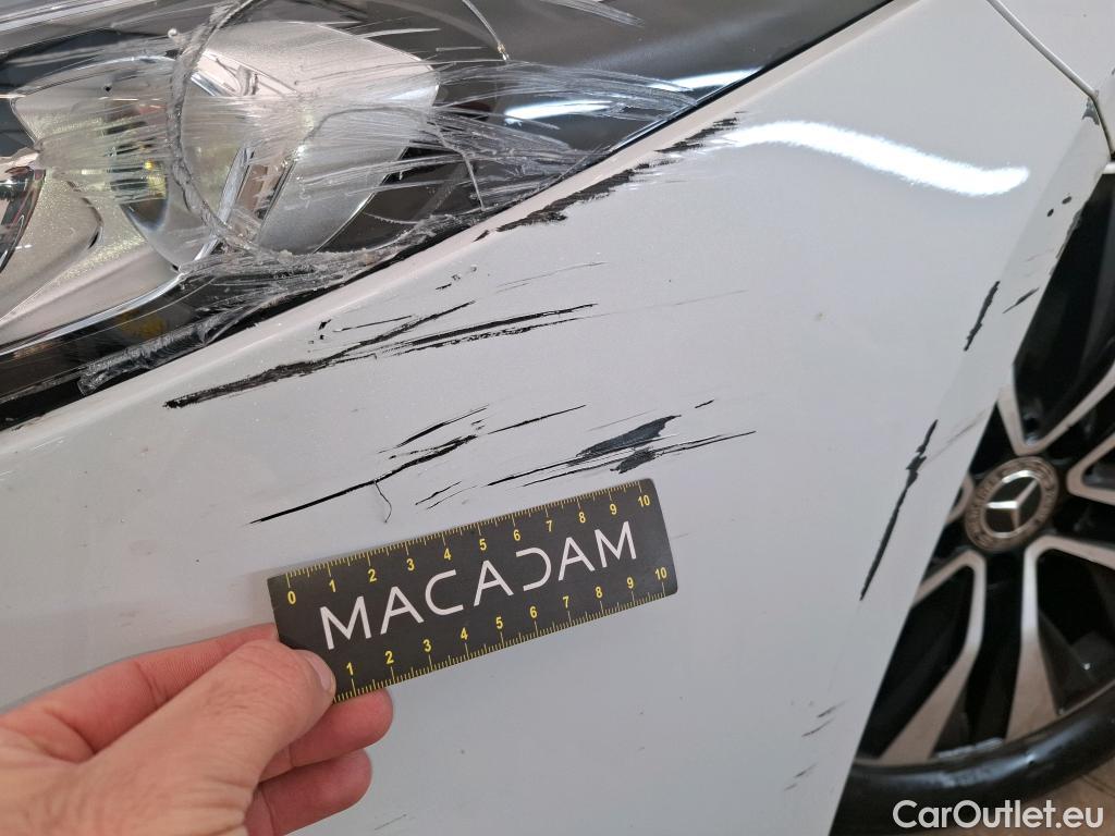  Mercedes  A-Klasse MERCEDES-BENZ Classe A Berline / 2018 / 4P / Berline A 180 d Style Line #10