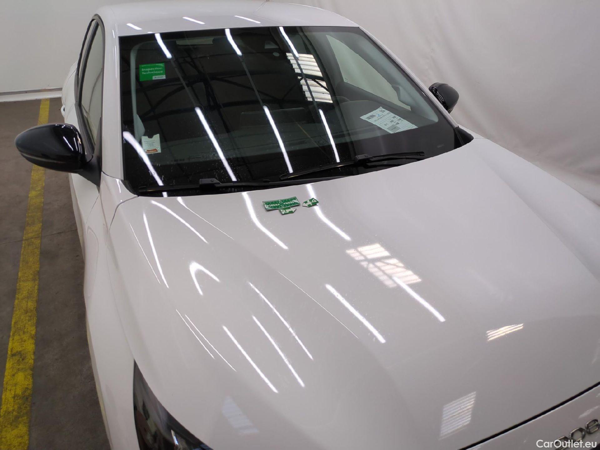  Peugeot  208  Style 1.2 PureTech 75CV BVM5 E6d #20