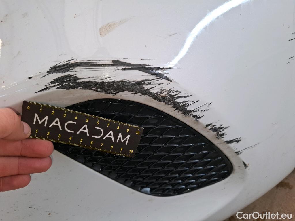  Mercedes  A-Klasse MERCEDES-BENZ Classe A Berline / 2018 / 4P / Berline A 180 d Style Line #8