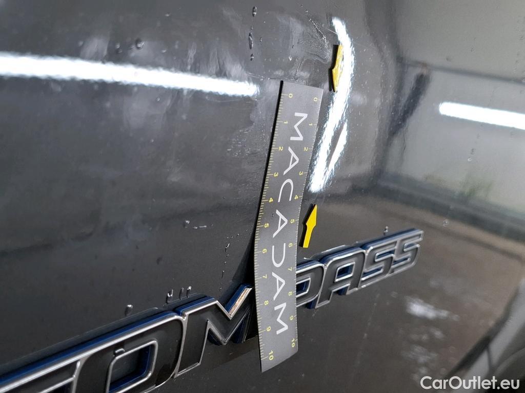  Jeep  Compass JEEP  / 2021 / 5P / SUV 1.3 TURBO T4 190 4XE LIMITED #43