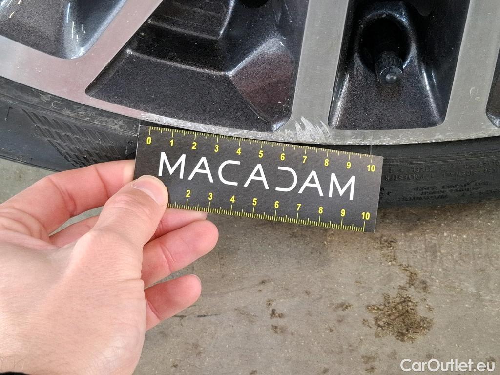  Jeep  Compass JEEP  / 2021 / 5P / SUV 1.3 TURBO T4 190 4XE LIMITED #33