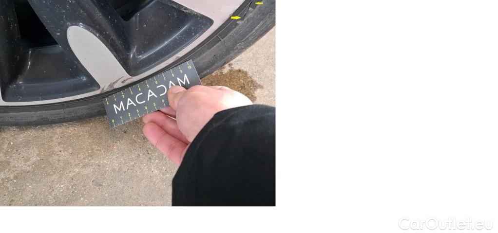  Mini  Mini   / 2014 / 3P / Berline Cooper SE Finition Yours 184 ch BVA #10