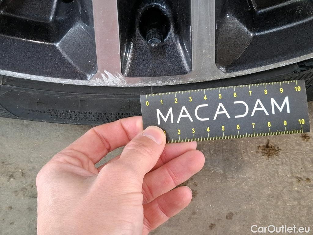  Jeep  Compass JEEP  / 2021 / 5P / SUV 1.3 TURBO T4 190 4XE LIMITED #34