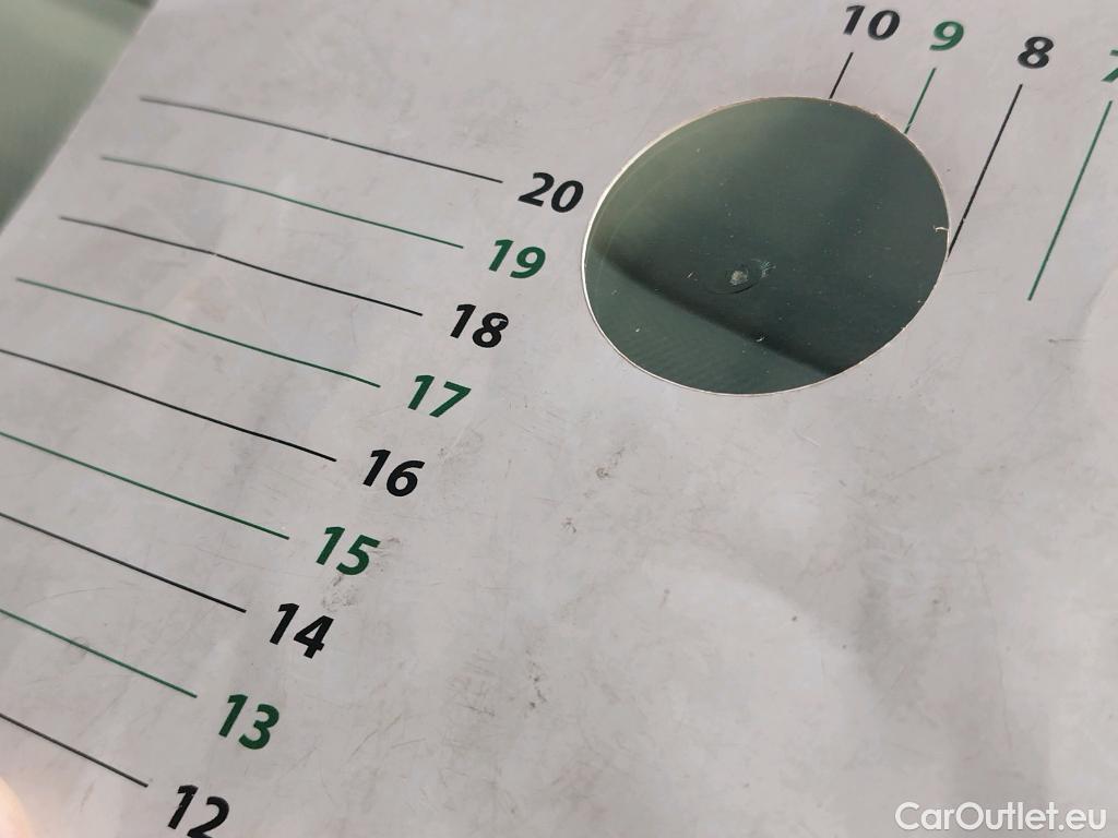  Volkswagen  Tiguan VOLKSWAGEN  / 2020 / 5P / SUV 2.0 TDI 150 DSG7 Life Business #5